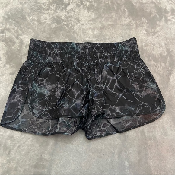 Theory x carbon38 Marble Print Athletic Shorts 28766 - Picture 1 of 8